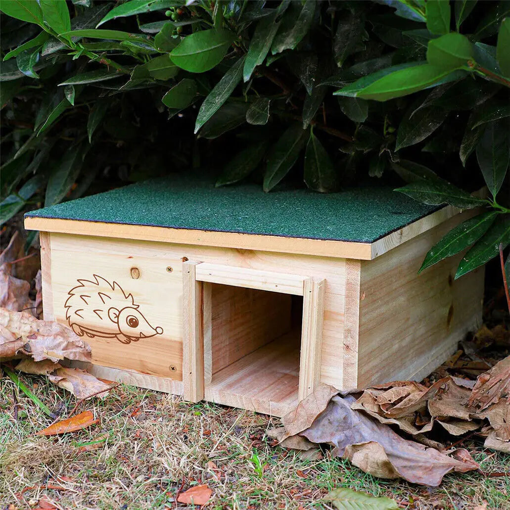 Guangdong Wooden Hedgehog House Predator Proof Shelter With Roof